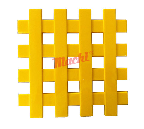 Criss Cross Trivet